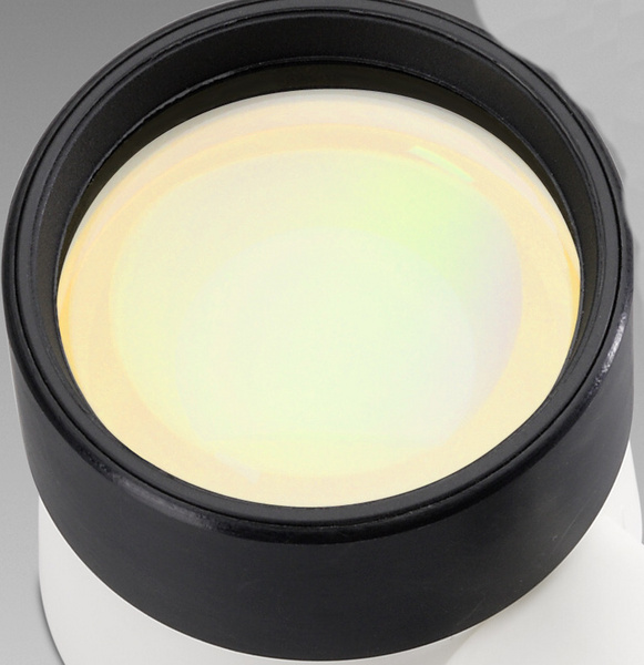 D 064 – LCH HPL 30 - Enclose hand-glass with light